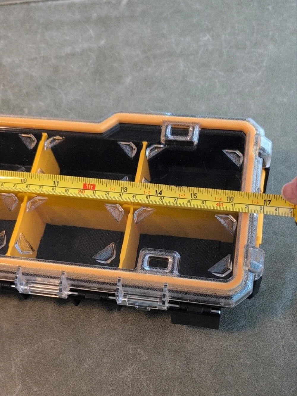 DEWALT 10 Compartment Pro Small Parts Organizer - Black & Yellow